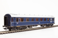 Lenz 41250-04 - 0 - FD-Zug Wagen Gr. 29, AB4üe-28, 2. Klasse, DB, Ep. III